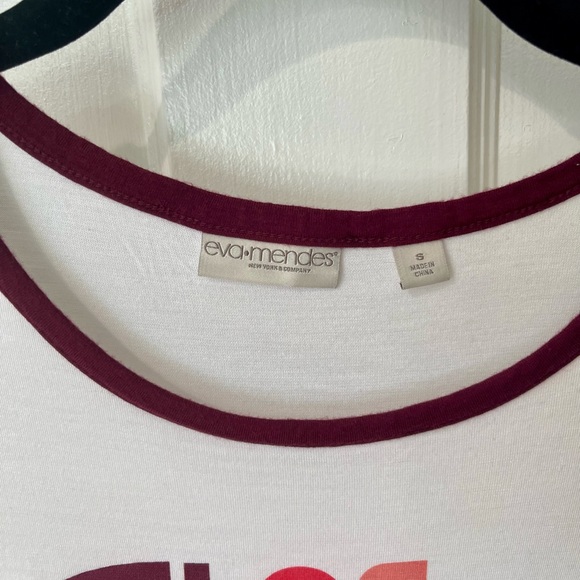 NY & Co | vintage-inspired graphic ringer tee, size S - Picture 3 of 5